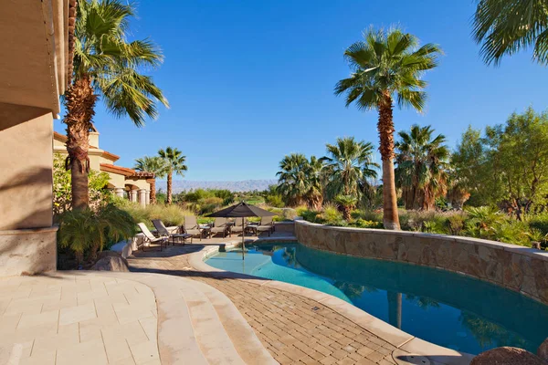 Piscine Dans Manoir Luxe — Photo