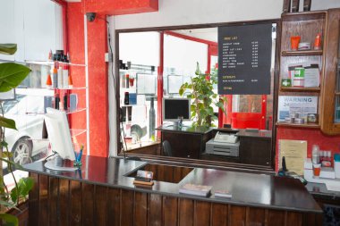 Kuaförde resepsiyon.