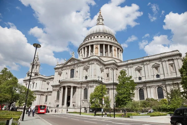 Katedrála Pavla Proti Oblačné Obloze Londýn Anglie Velká Británie — Stock fotografie