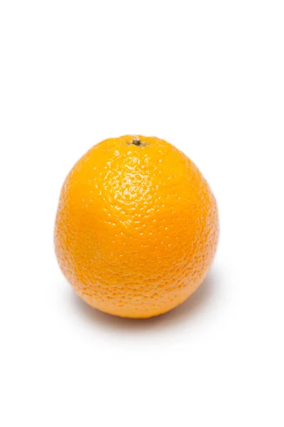 Laranja Fresca Contra Fundo Branco — Fotografia de Stock