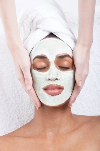 Young Woman Receiving Facial Treatment Spa — Stock Photo, Image