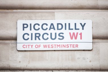 Piccadilly Sirk tabelasına yakın çekim