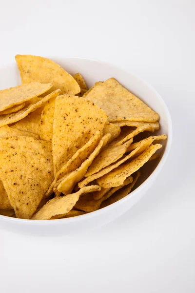 Primer Plano Nachos Cuenco Sobre Fondo Blanco — Foto de Stock