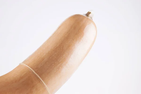 Närbild Kondom Butternut Pumpa Över Vit Bakgrund — Stockfoto