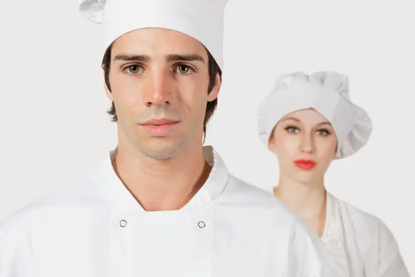Portrait Jeune Homme Femme Uniforme Chef Sur Fond Gris — Photo