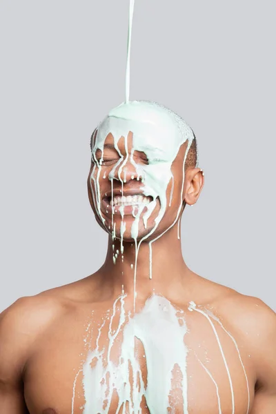 Paint Falling Happy Shirtless Young Man Head Gray Background — Stock Photo, Image