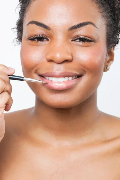 Close Portrait Young Woman Applying Lip Gloss Brush — Stock Photo, Image