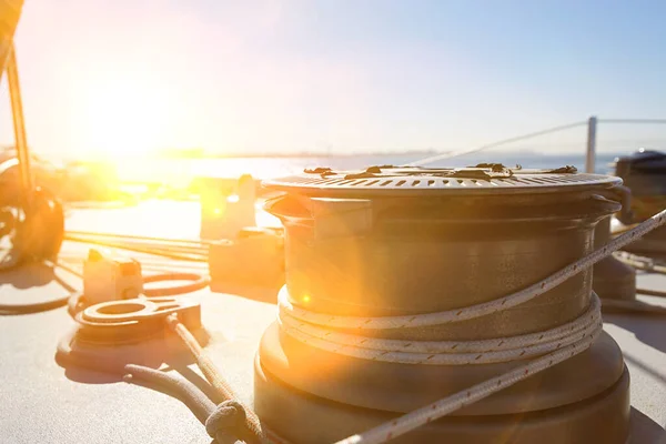 Corde Fixée Sur Bateau Arrière Plan — Photo