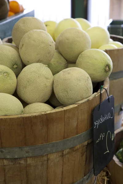 Close Melões Cantaloupe Exposição Para Venda Mercado — Fotografia de Stock