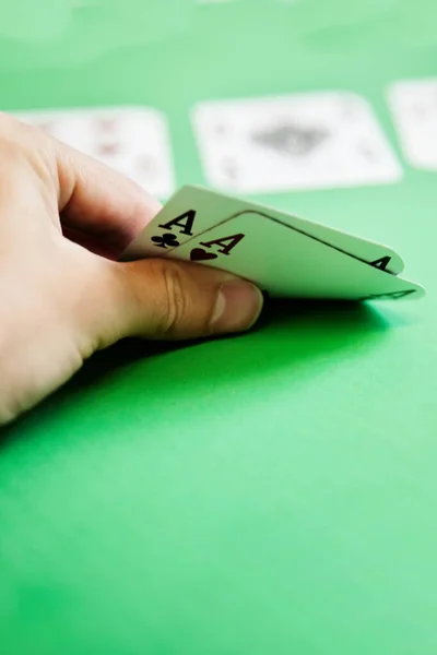 Assi Tascabili Nella Mano Poker — Foto Stock