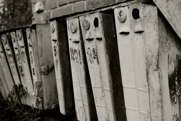 Gamla Postlådor Som Används För Att Glädje Och Sorg — Stockfoto