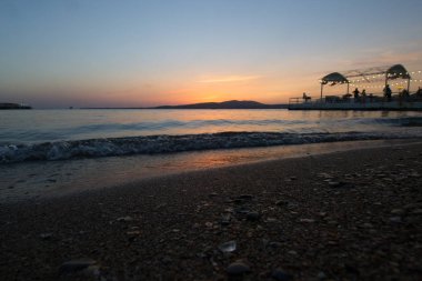 Sunset Karadeniz üzerinde sıcak bir Temmuz akşamı