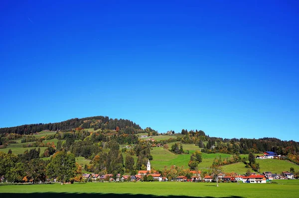 Фасонтос Деревня Бавария Германия Посреди Прекрасного Ландшафта — стоковое фото