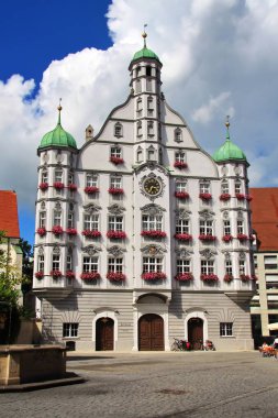 Rathaus Memmingen Bayern/Almanya yılında tarihi cazibe ile kurulmuştur