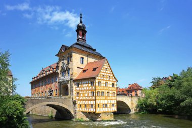 Altes Rathaus in Bamberg, Almanya 'da Bavyera eyaletinde yer alan bir şehirdir.