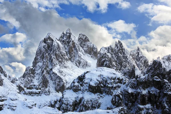 Dolomites olduğunu bir dağ İtalya