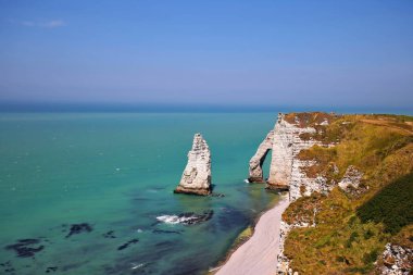 Fransa kıyılarında etretat ve muhteşem manzaralar