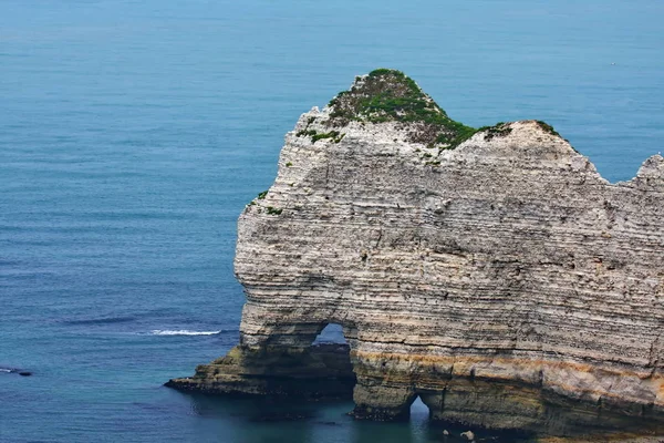 Etretat på Frankrikes kust med underbara landskap — Stockfoto