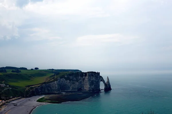 Etretat on the coast of France with wonderful landscapes — Stock Photo, Image