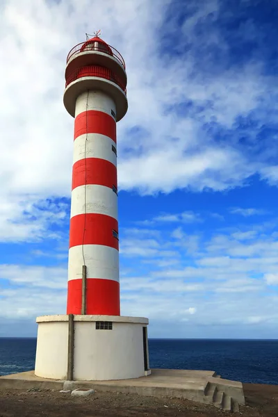 Faro de Punta, Sardina is a lighthouse on the coast of Gran Gana — Stock Photo, Image