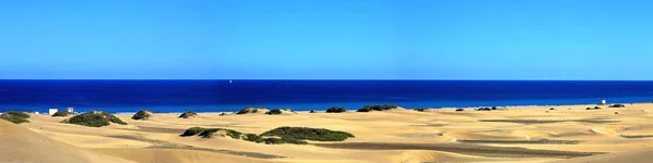 Playa del Ingles on gran canaria — Stock Photo, Image