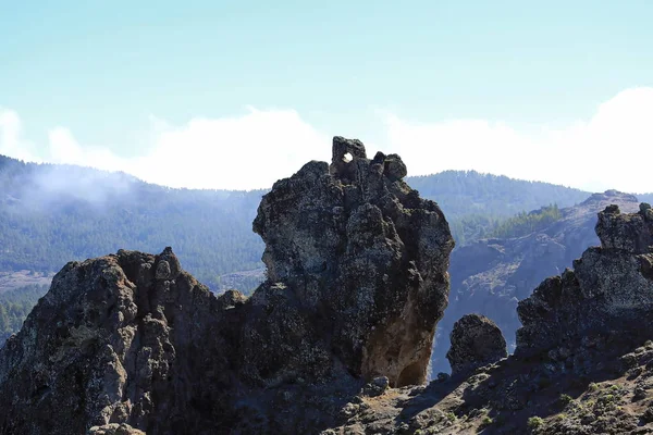 Roque nublo ist der höchste berg auf gran canaria — Stockfoto