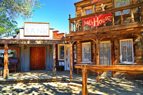 Pioneertown, kalifornien / usa - 27.04.2013: pioneertown ist eine stadt — Stockfoto