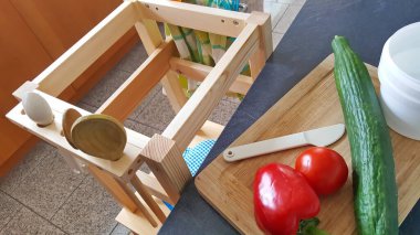 Küçük çocuklar için öğrenme kulesi