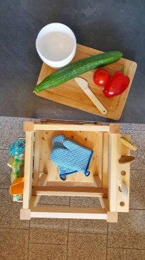 Küçük çocuklar için öğrenme kulesi