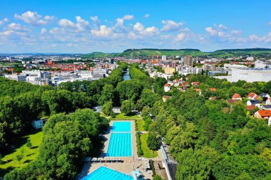 Luftbild von Heilbronn, Heilbronn şehrinin bir görüntüsü.