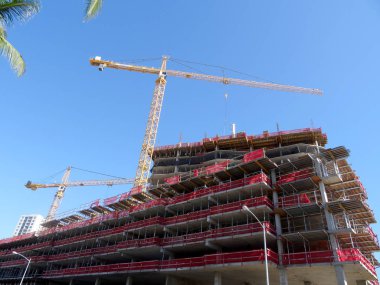 Honolulu-Ocak 19, 2016: lüks Condo Anaha Ward Village Kakaako, Hawaii inşaat altında. Mimarlar Hawaii ile işbirliği içinde dünyaca ünlü mimar, Bohlin Cywinski Jackson tarafından tasarlanan.