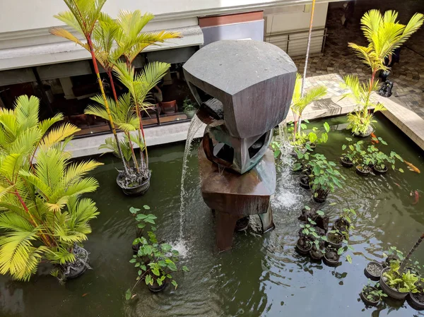 Honolulu Mayo 2018 Vista Aérea Fuente Escultura Waiola 1966 Por —  Fotos de Stock