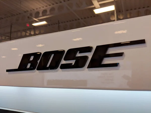 Гонолулу Сентября 2018 Года Логотип Bose Дисплее Внутри Best Buy — стоковое фото