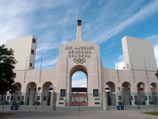 Los Ángeles Enero 2014 Los Angeles Memorial Coliseum Entrada Plaza — Foto de Stock