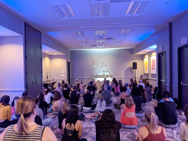 Palm Springs Oktober 2018 Meditatie Van Menselijke Verbinding Klasse Met — Stockfoto