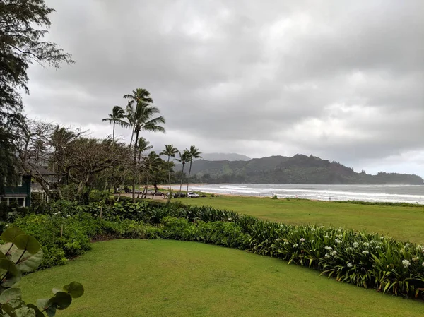 Widok z lotu ptaka na Park i zatokę Hanalei — Zdjęcie stockowe