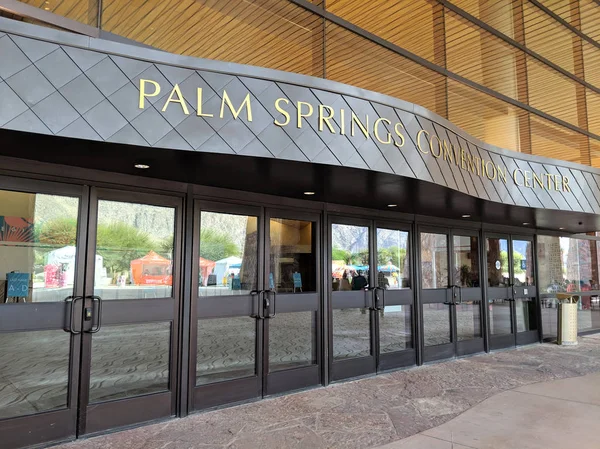 Palm Springs Convention Center — Stock Photo, Image