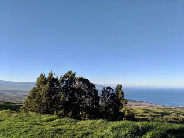 Hooleipalaoa-Schlucht Blick auf das Meer — Stockfoto