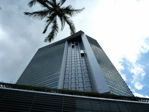 Ikonikus mérföldkőnek számító első Hawaii épület Downtown Honolulu — Stock Fotó