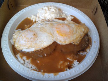 Loco Moco yakın çekim