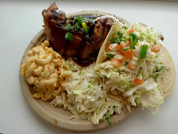 Mix Plate Fish Taco, Kal-Bi, BBQ Chicken with cole slaw and Mac — Stock Photo, Image