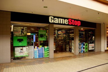 GameStop deposunda Ala Moana alışveriş merkezi
