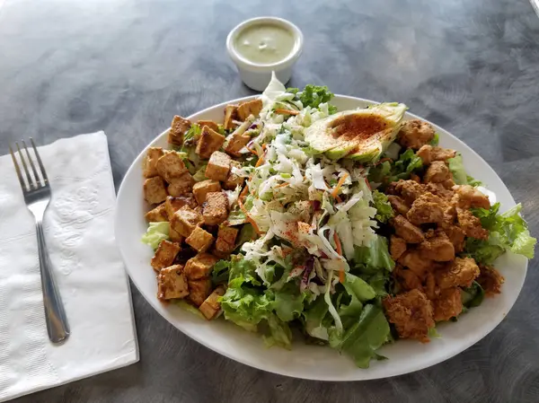 Paléo Salade sur table — Photo