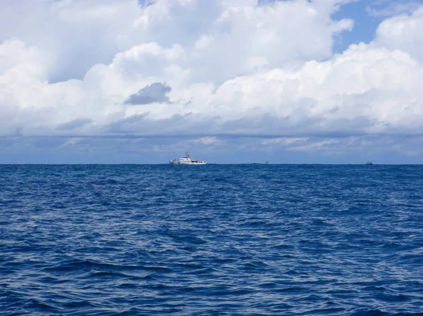 Costa Rica Coast Guard Boat in the Ocean — Stock Photo, Image