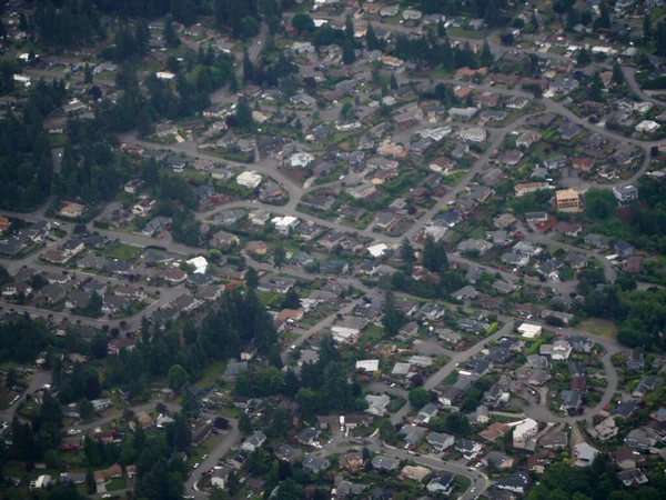 ワシントン州 2019年5月21日 デモイン市の空中住宅と周辺地域 — ストック写真