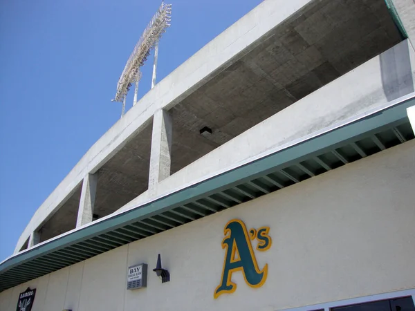 Oakland Ιουνίου 2010 Λογότυπο Στο Oakland Coliseum Stadium Κατά Διάρκεια — Φωτογραφία Αρχείου