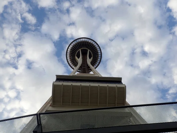 Seattle Washington Maio 2019 Olhando Para Icônica Space Needle Durante — Fotografia de Stock