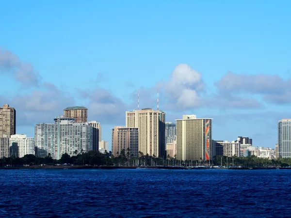 Honolulu Julho 2019 Ala Moana Boat Harbor Ilikai Hotel Hilton — Fotografia de Stock