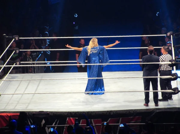 Honolulu Septiembre 2019 Luchadora Charlotte Flair Para Ring Con Los —  Fotos de Stock