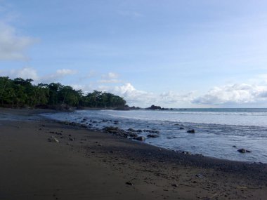 Punta Banco 'da plaj, Kosta Rika' da Pasifik Sahili 'nde.